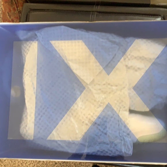 Air Jordan 11 Retro “Legend Blue” 2014 - Picture 5 of 5